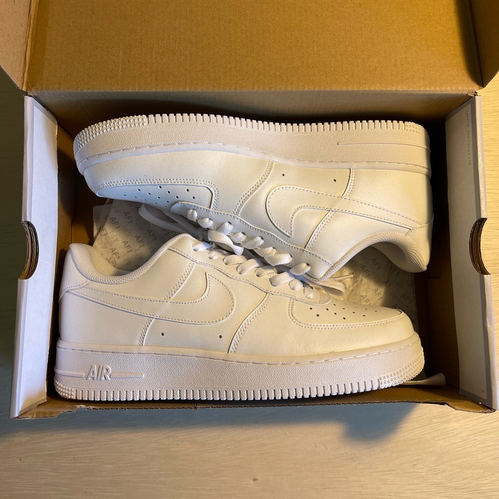 Nike AF1 - White 10